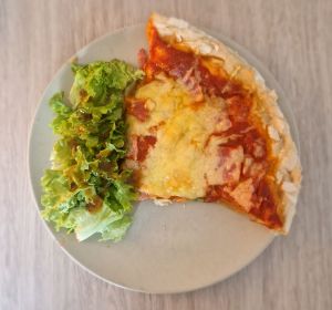 Pizza Salade.jpg
